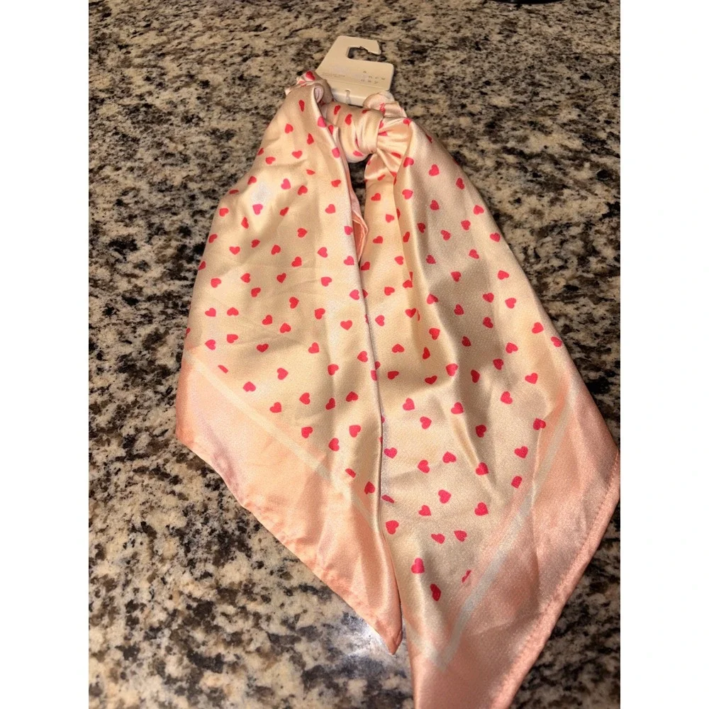 A New Day Pink Red Heart Twister and Scarf Set Scrunchie NWT